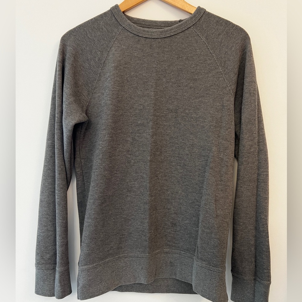Long sleeve crew